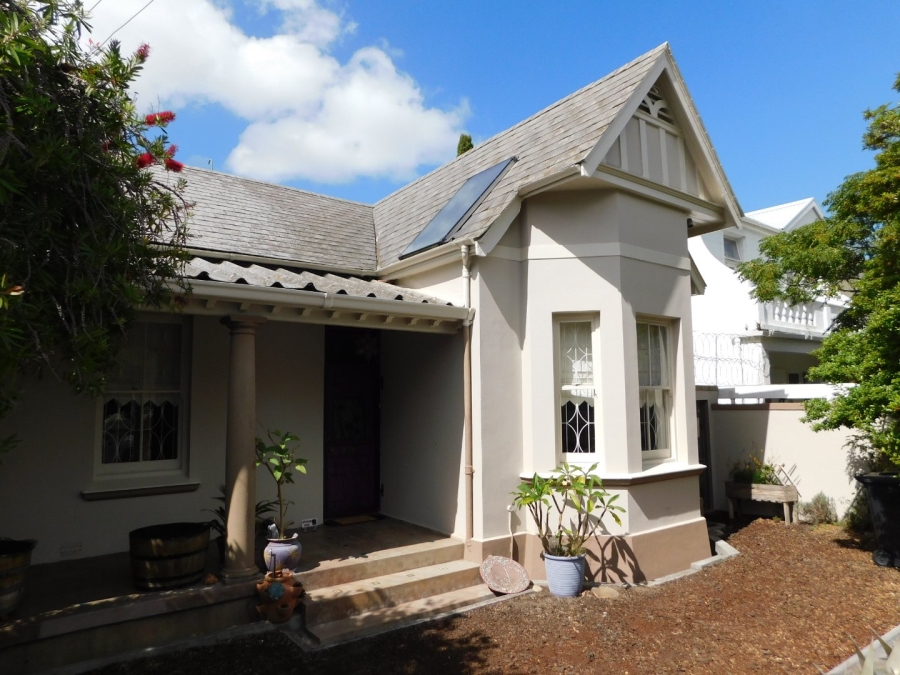 To Let 3 Bedroom Property for Rent in Kenilworth Western Cape